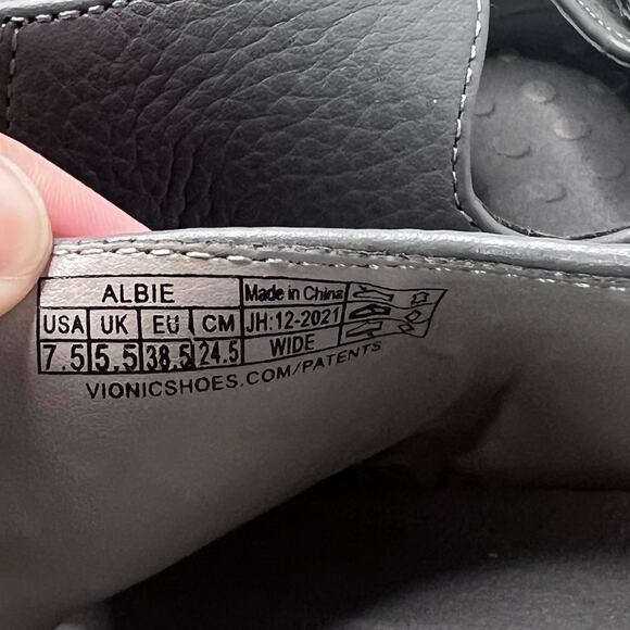 Vionic Albie Strappy Travel Leather Sandal Gray Orthotic Women 7.5 Wide - Picture 9 of 10